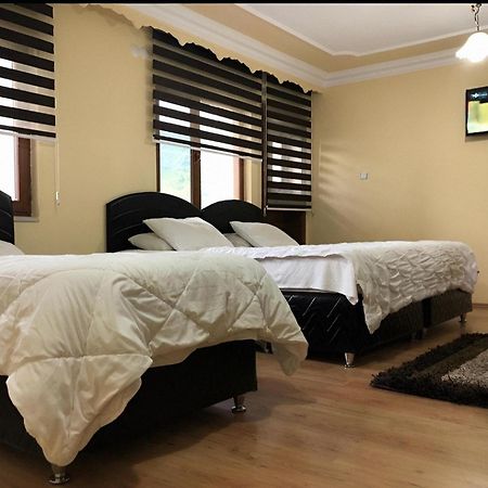 Balkon Pansiyon Cosandere Trabzon Buitenkant foto
