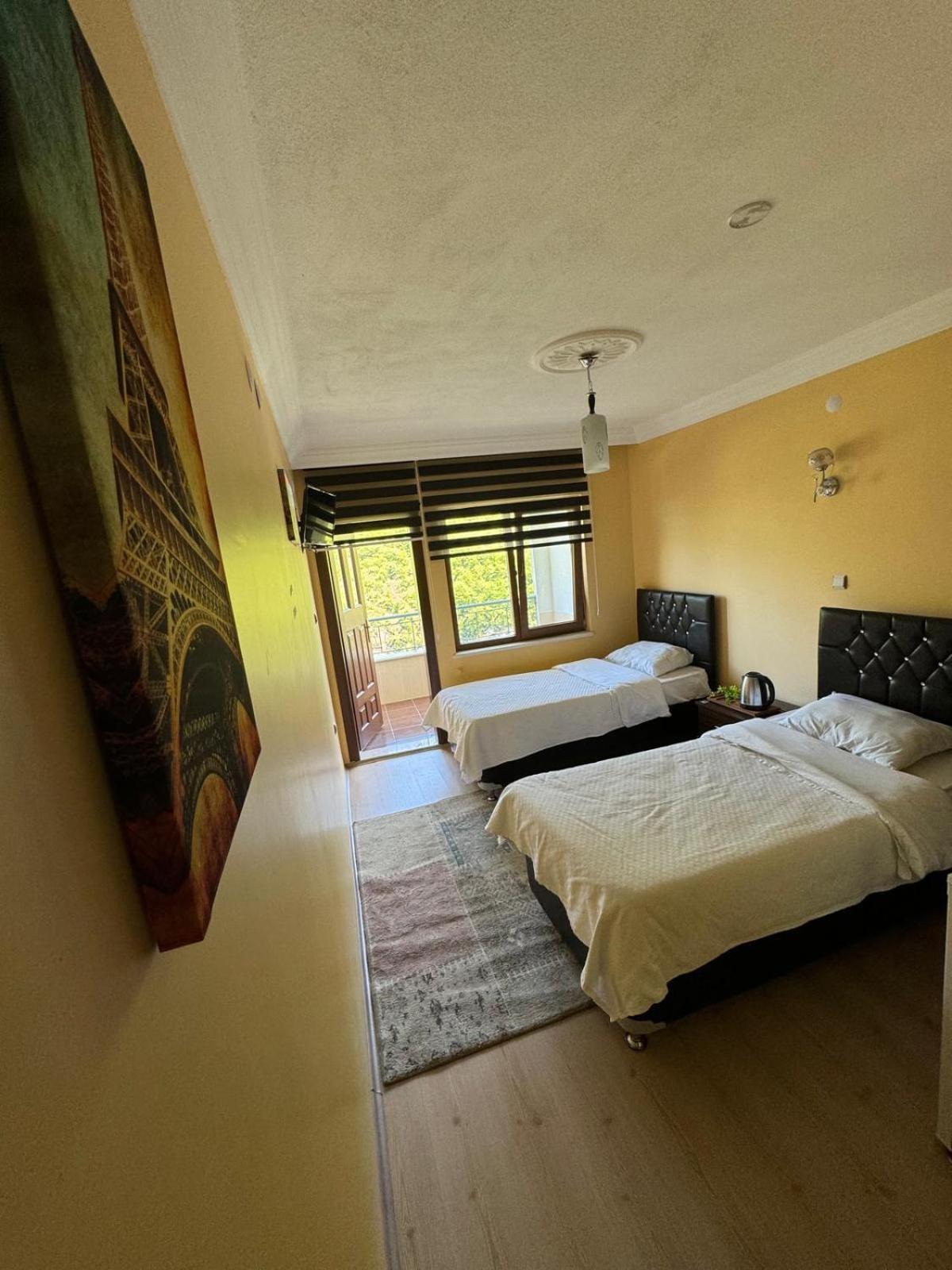 Balkon Pansiyon Cosandere Trabzon Buitenkant foto